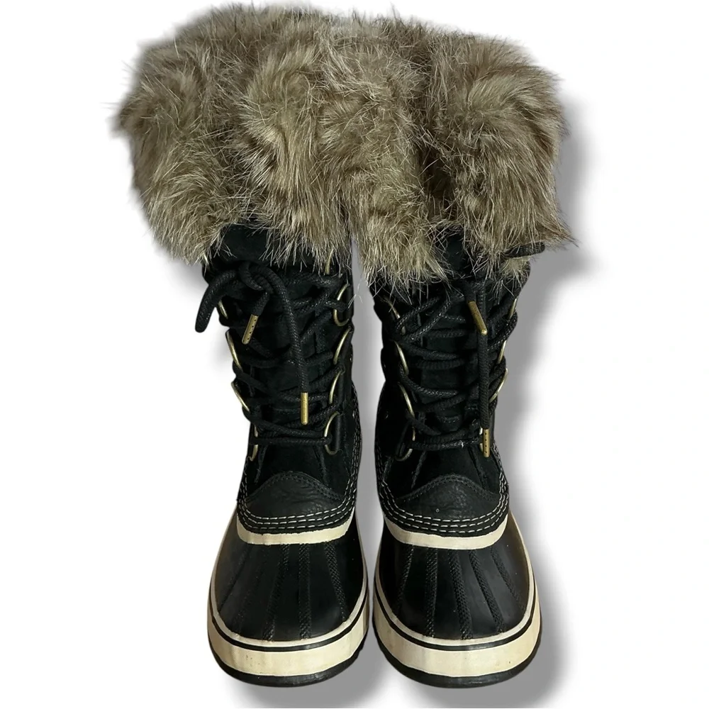 Sorel Black Winter Lace-Up Boots with Faux Fur Cuff